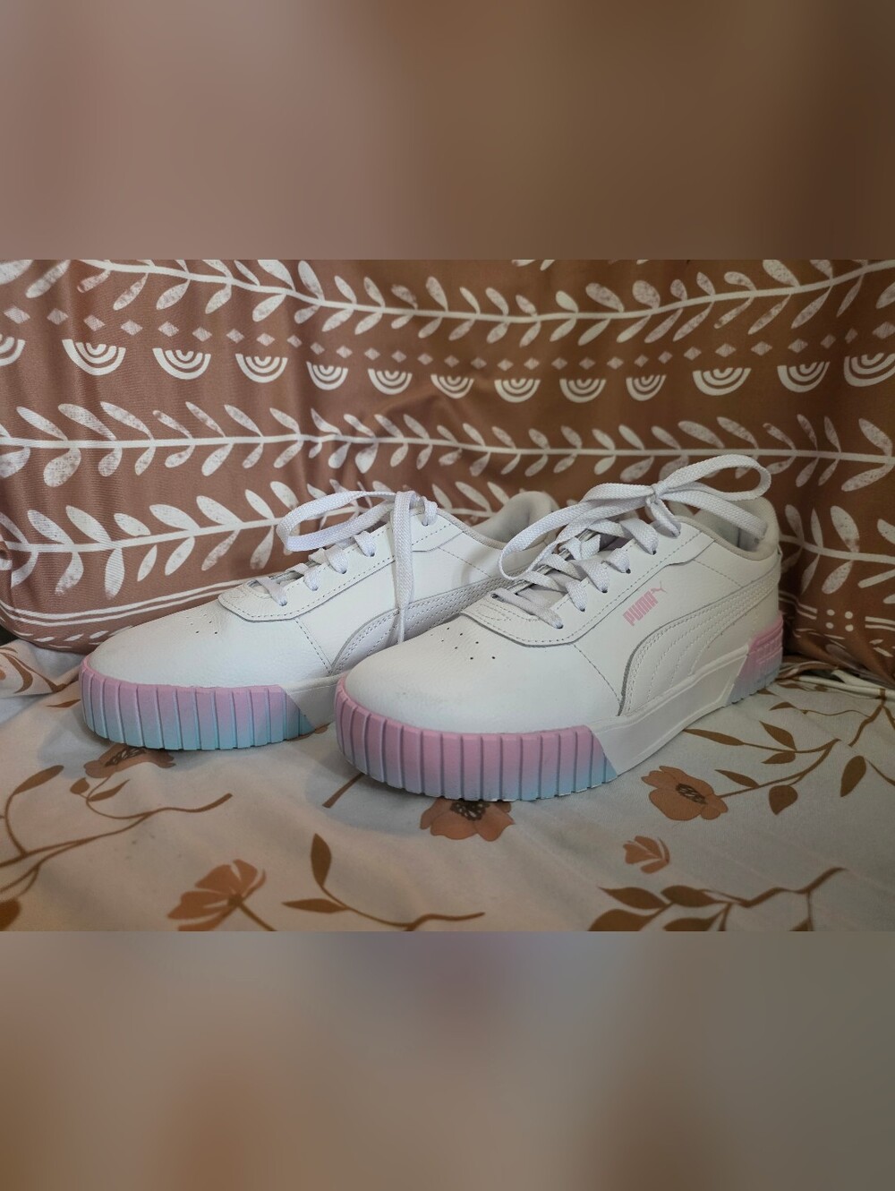 Puma White Low-Top Sneakers with Pink and Blue Gradient